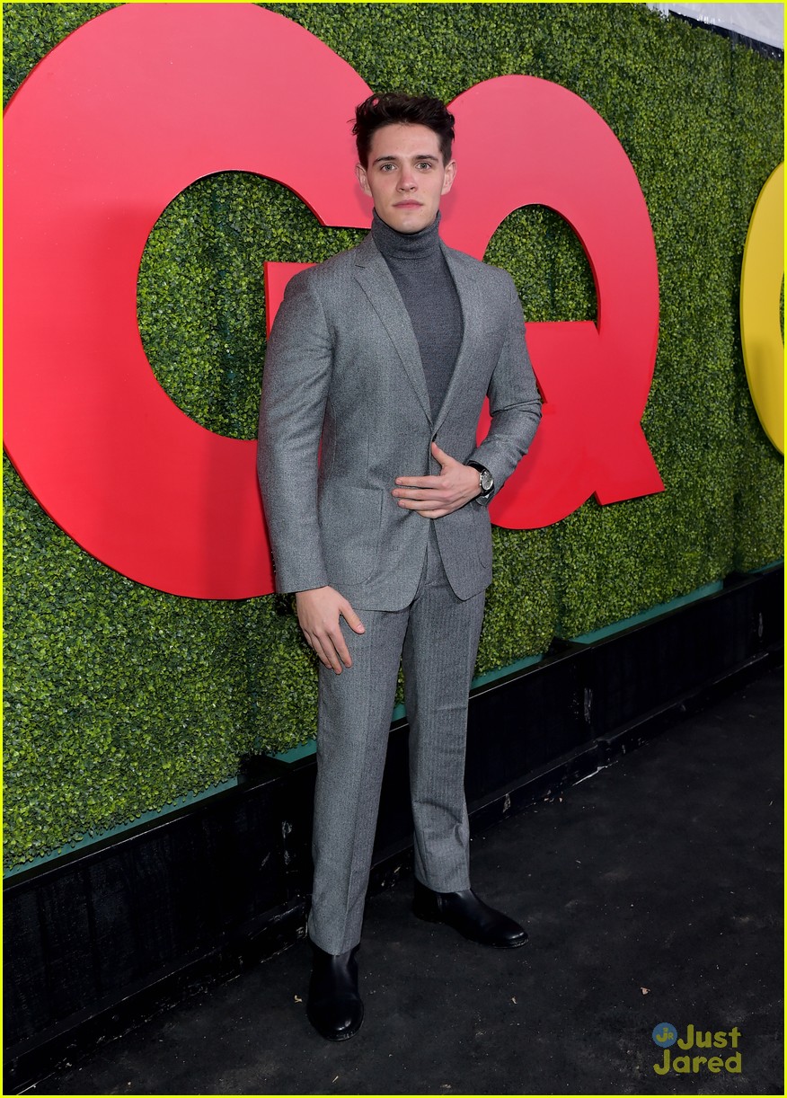 Cole Sprouse And Casey Cott S Bromance Was On Full Display At Gq Men Of The Year Party Photo