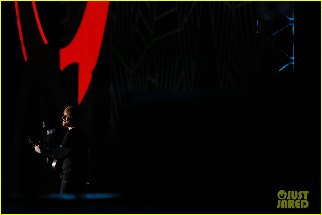 ed sheeran shares rare photo with wife cherry seaborn 06