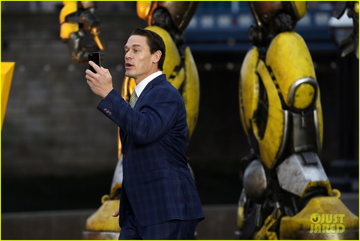 Full Sized Photo of hailee steinfeld john cena bumblebee photocall