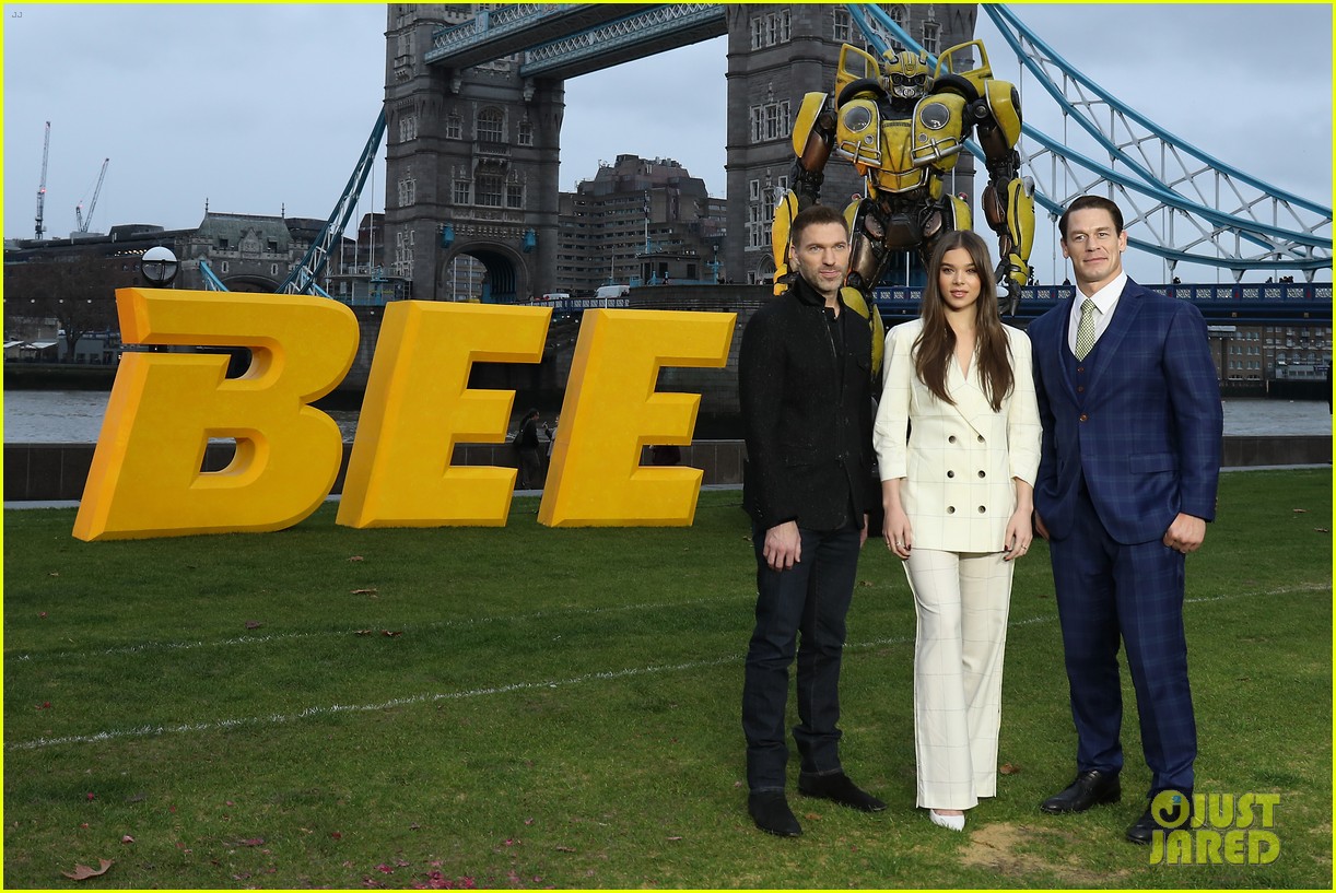 Full Sized Photo of hailee steinfeld john cena bumblebee photocall