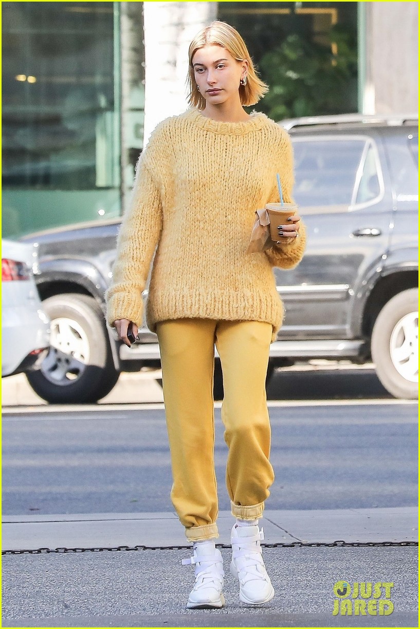 hailey bieber yellow outfit