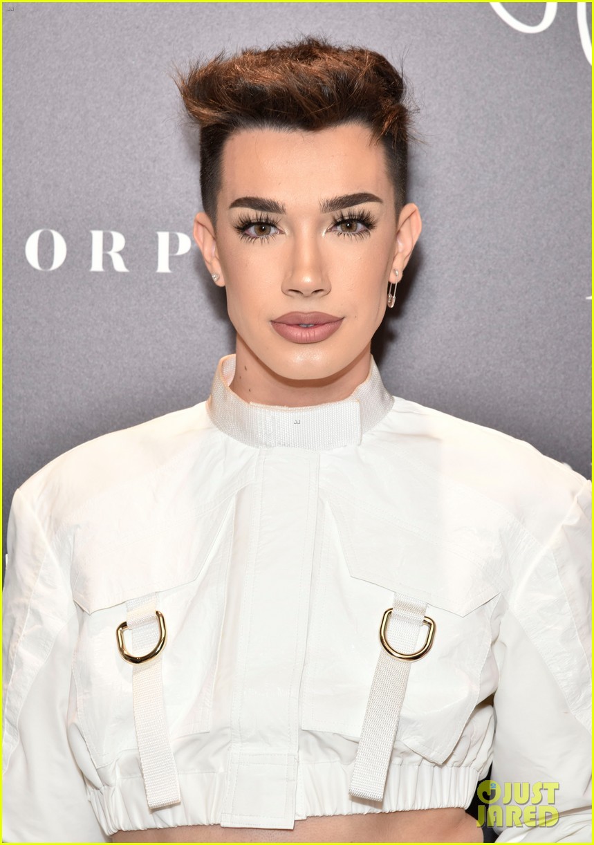 James Charles Looks Flawless For Meet & Greet in NY! | Photo 1203021 ...