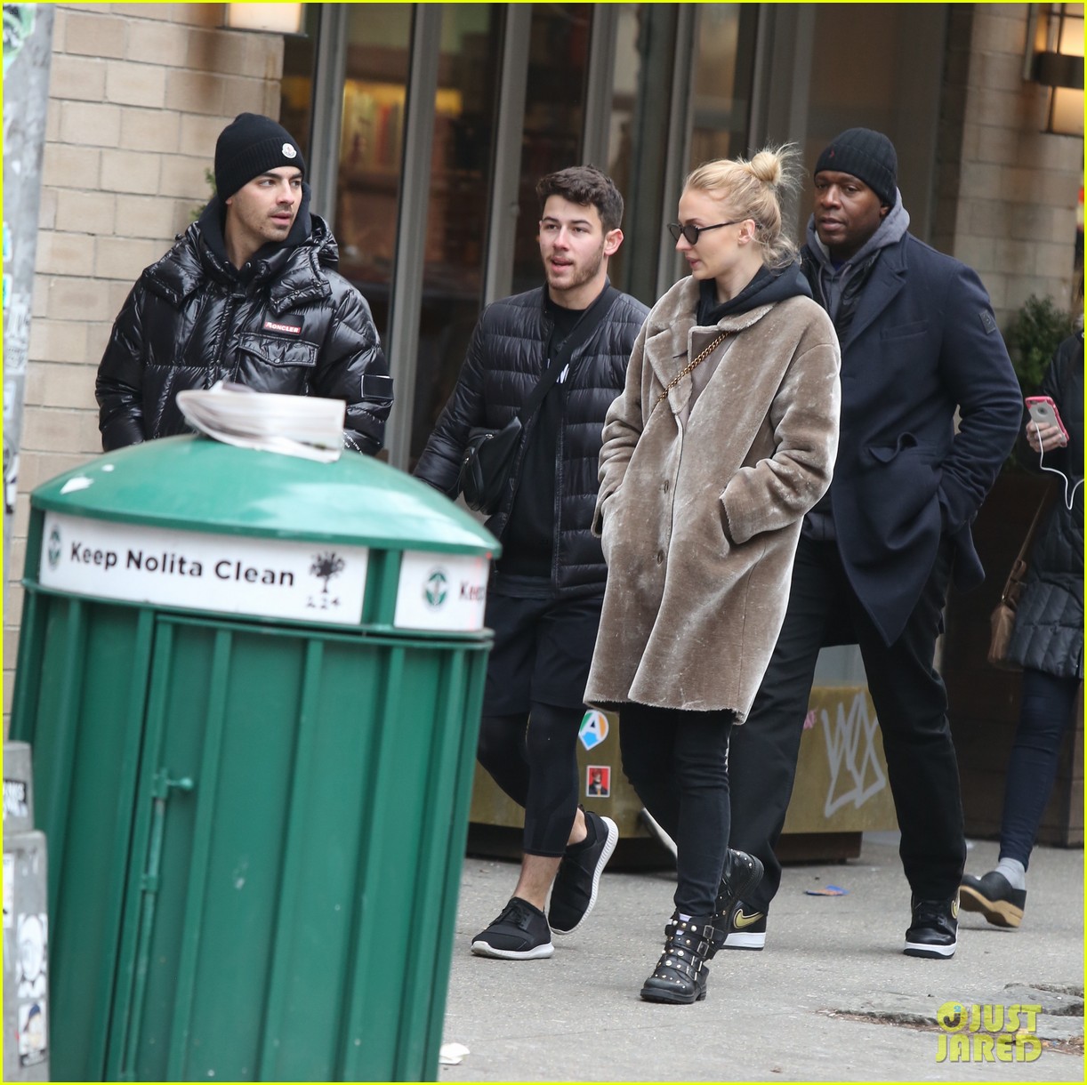 Nick Jonas, Joe Jonas, & Sophie Turner Step Out to Grab Some Cookies