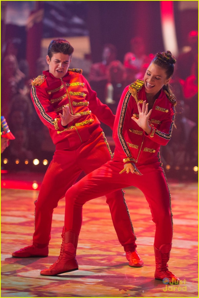 Mackenzie Ziegler & Sage Rosen are Toy Soldiers For DWTS Juniors Finale