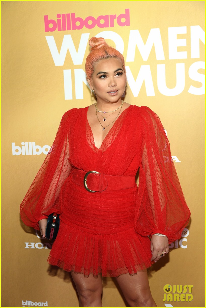 Full Sized Photo of lauren jauregui hayley kiyoko step outin style for