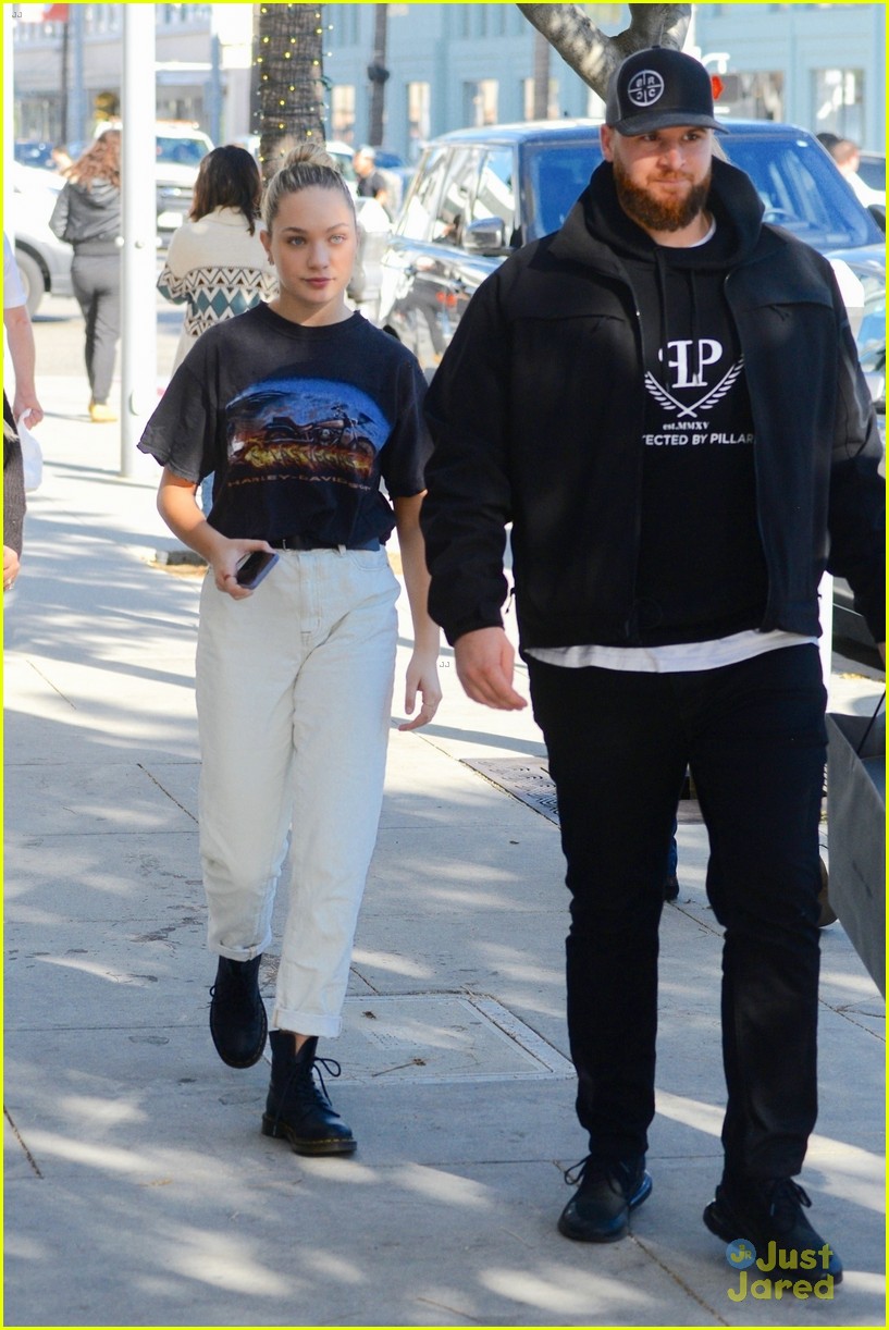 Is Maddie Ziegler Actually Dating Kailand Morris? Here’s What She Said