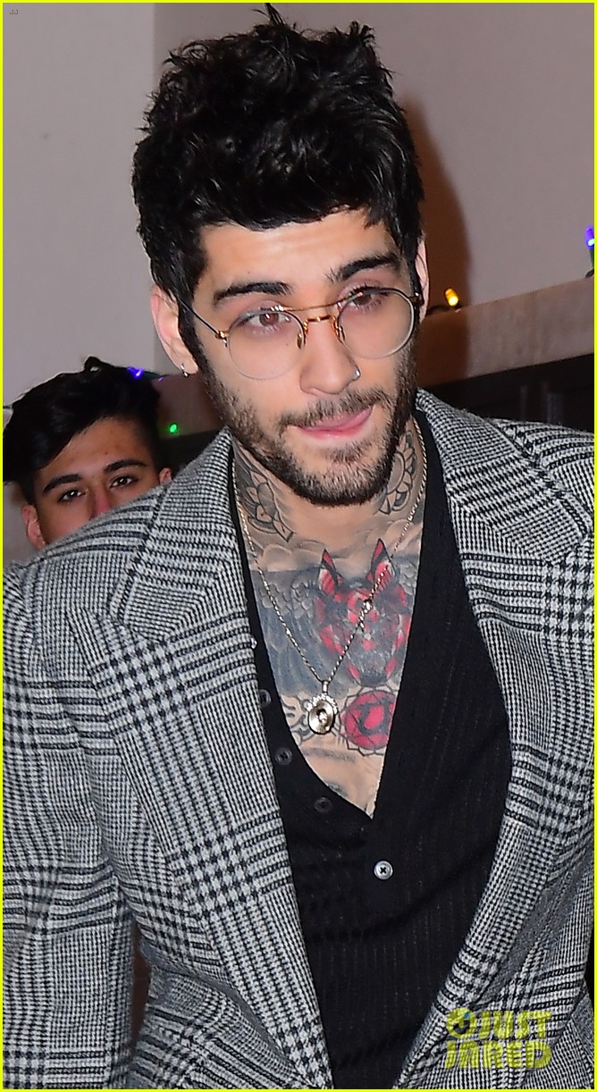 Zayn Malik Heads to 'Icarus Falls' Album Release Party! Photo 1205699