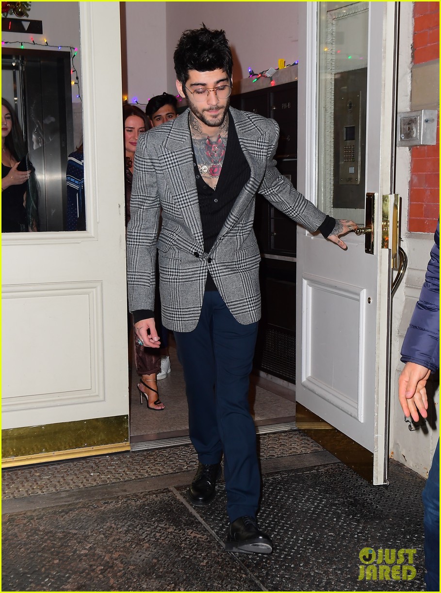 Zayn Malik Heads To Icarus Falls Album Release Party Photo 1205703 Photo Gallery Just 