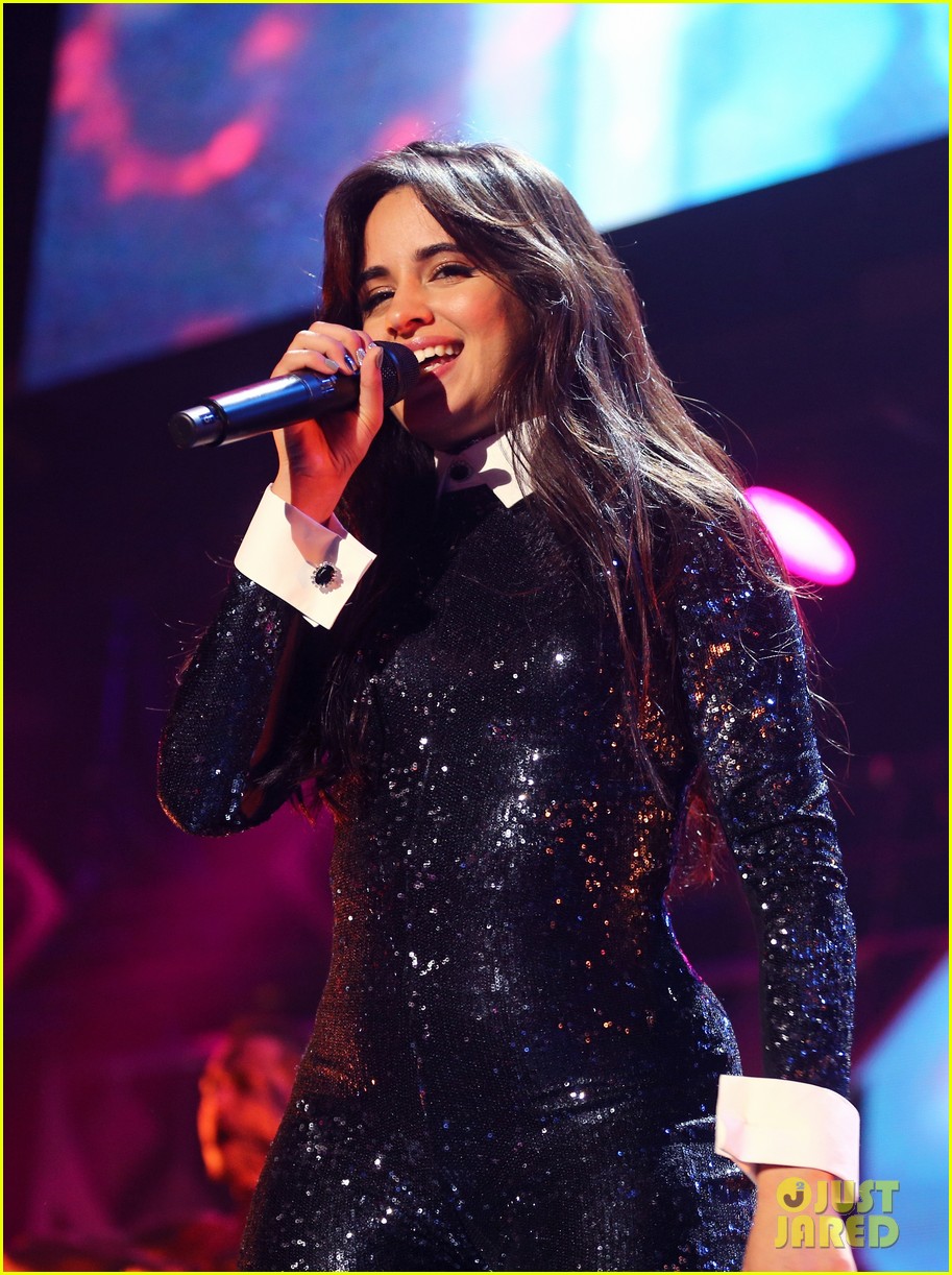 Camila Cabello & Shawn Mendes Hit the Stage for L.A.'s Jingle Ball ...