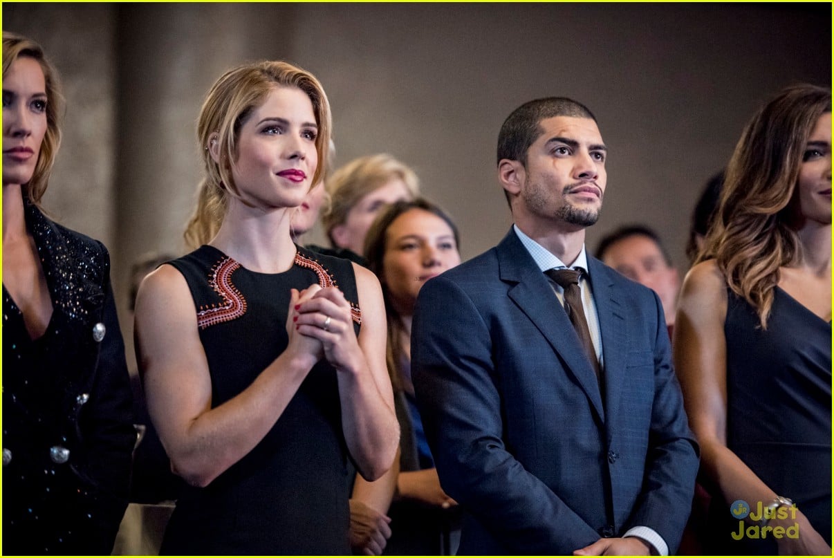 oliver changed man new arrow stills 06