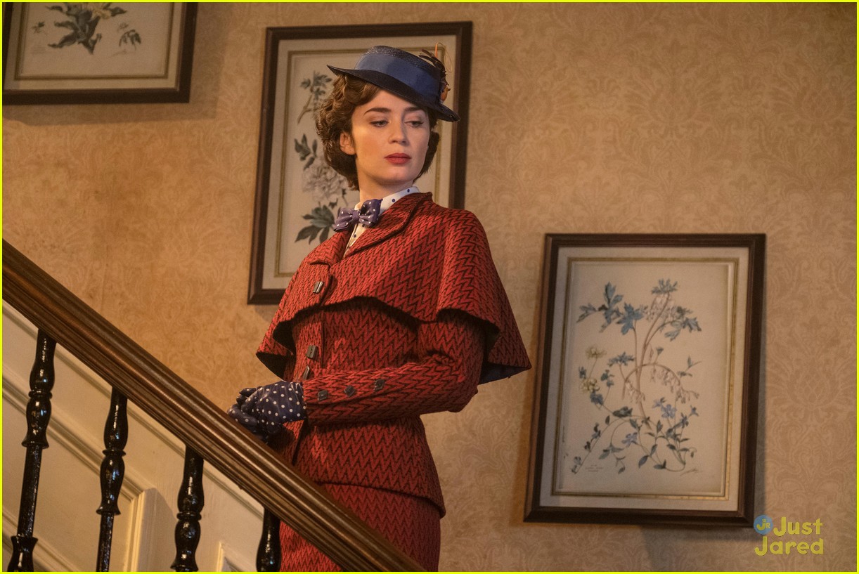 See All The Pics From Mary Poppins Returns Before It Debuts In   Mary Poppins Returns All Images See Here 34 