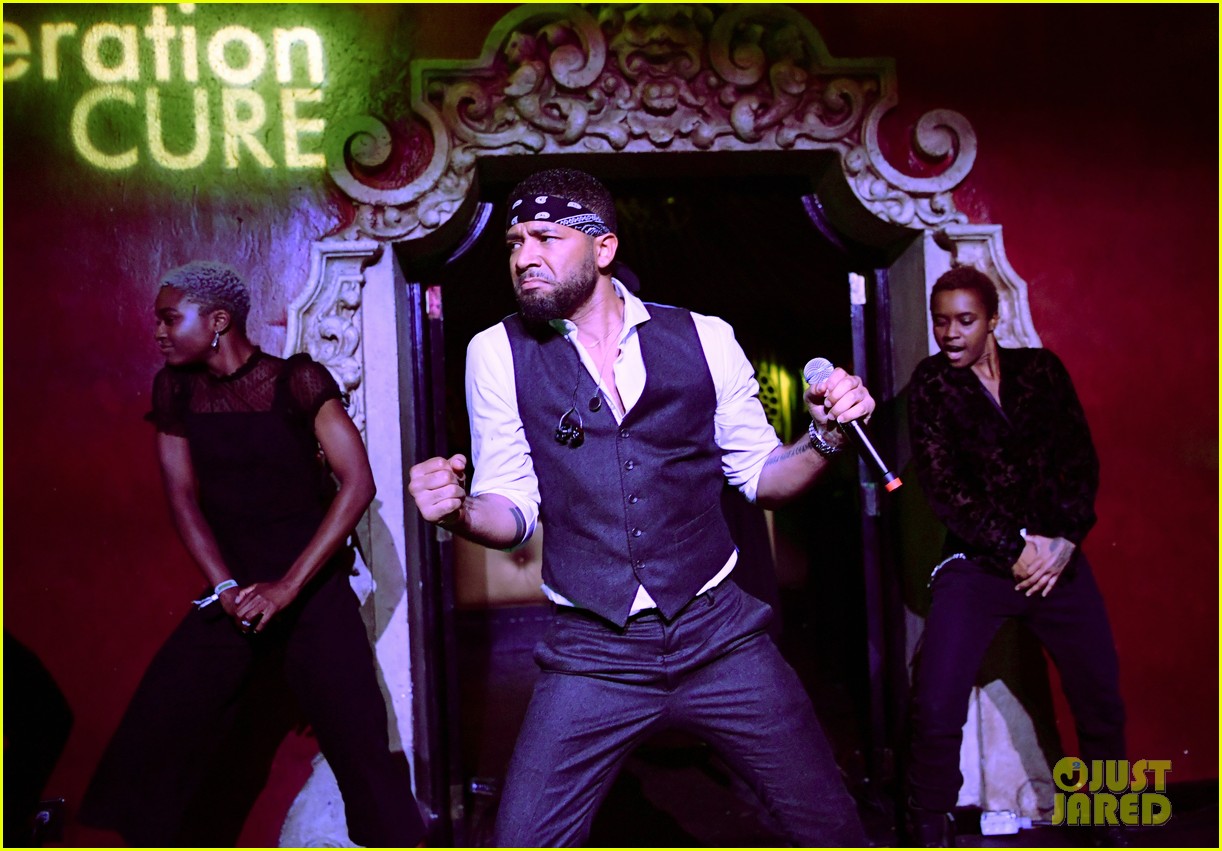 Victoria Justice & Chloe Lukasiak are Co-Chairs at amfAR's Dance2Cure