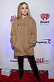 shawn mendes rocks out at 1035 kiss fm jingle ball chicago 06