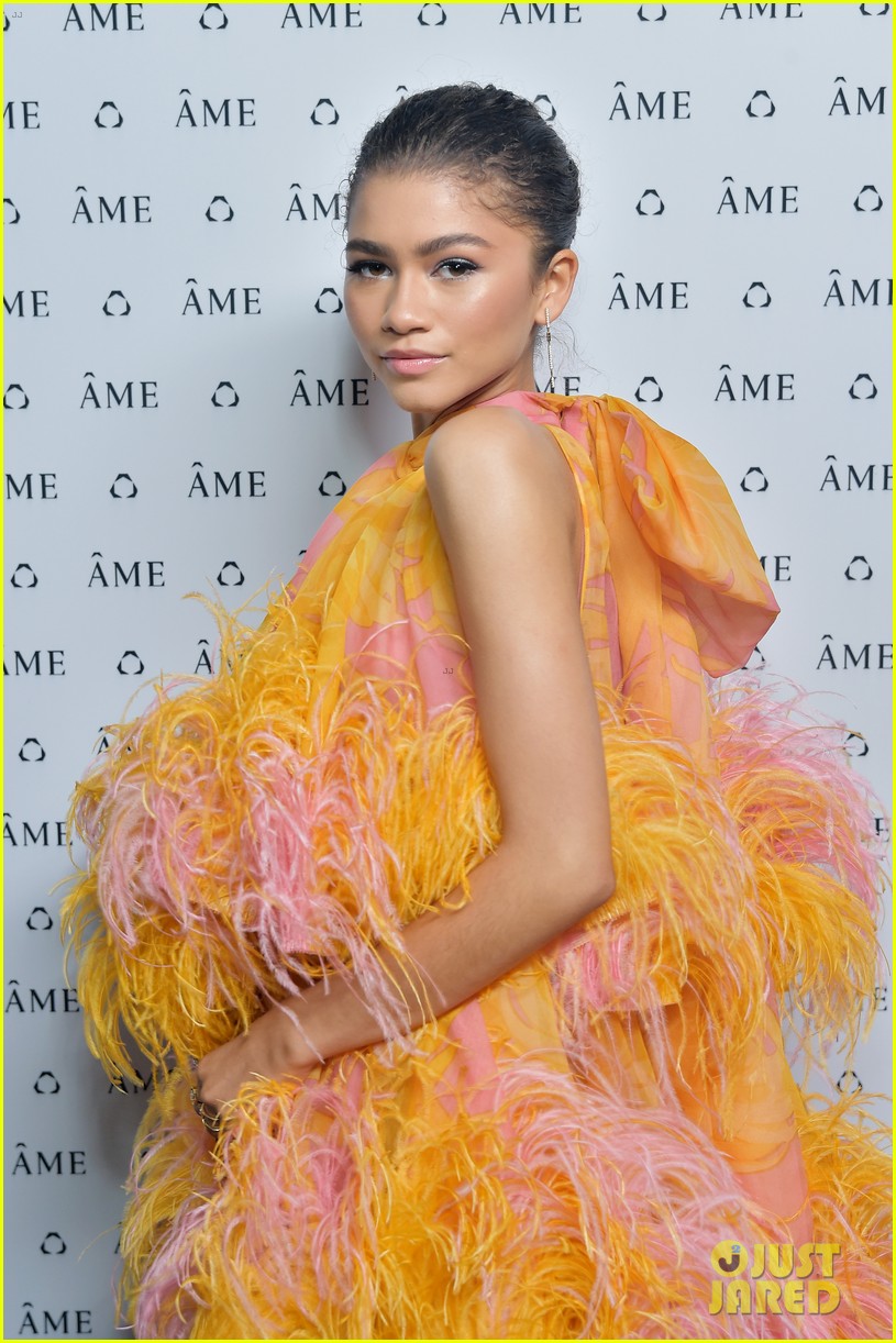 Full Sized Photo of zendaya ame jewelry launch 05 Zendaya Helps
