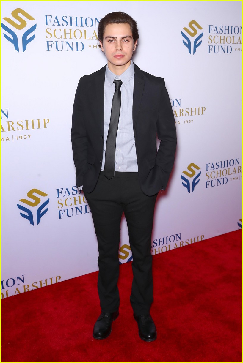 jake t austin suits up for fashion scholarship fund gala 2019 01