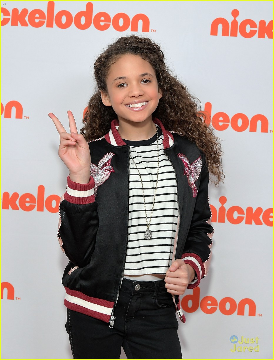 cousins life party premiere pics bts 04