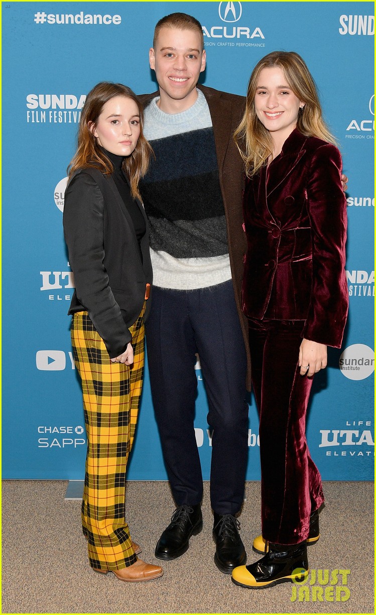 Kaitlyn Dever, Thomas Mann & Alice Englert Premiere 'Them That Follow