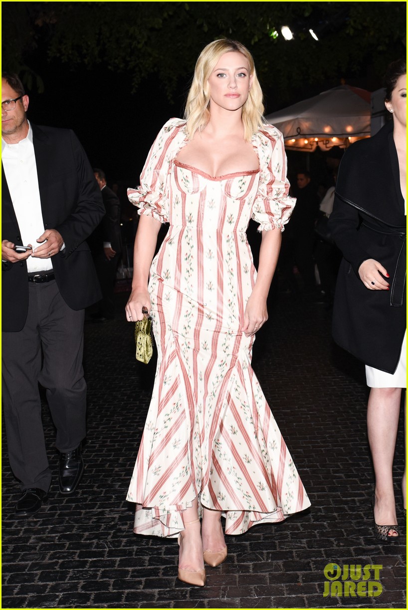 Full Sized Photo of sarah hyland lili reinhart w magazine party 36