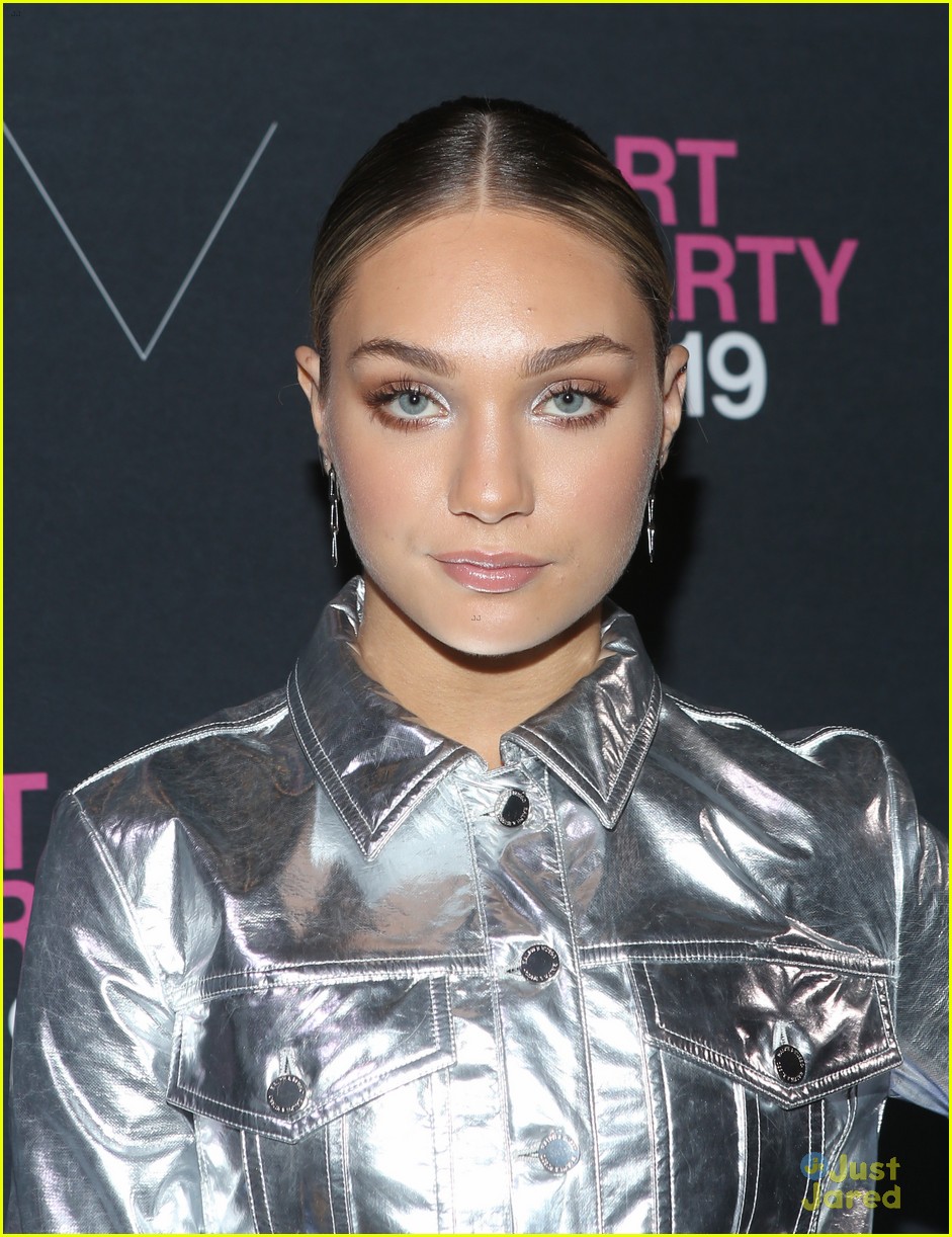 Maddie Ziegler Wore Sia's Dress For Her 'Tonight Show' Appearance
