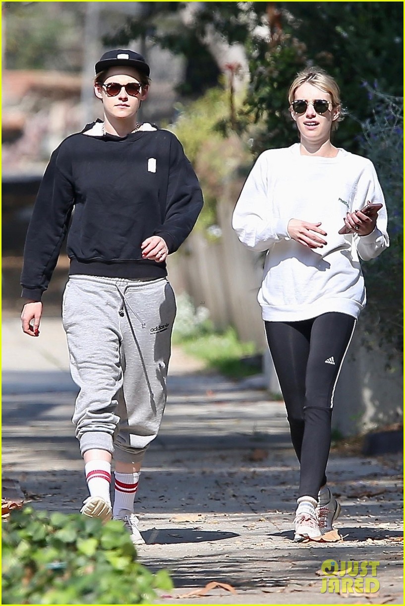 Full Sized Photo of kristen stewart and emma roberts go hiking in