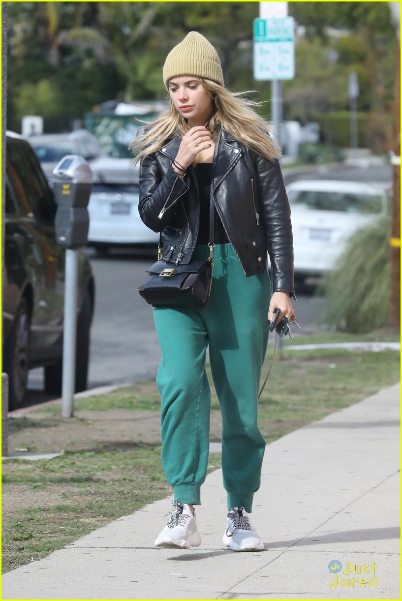 ashley benson first pll convention 03
