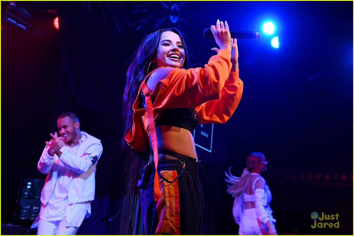 Full Sized Photo of becky g sony music event nyc 14 | Becky G Gets Lost ...