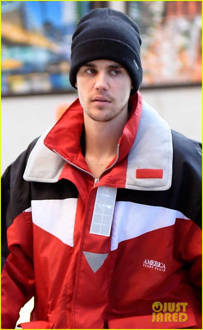 justin bieber pastor carl lentz spend the day together in nyc 02