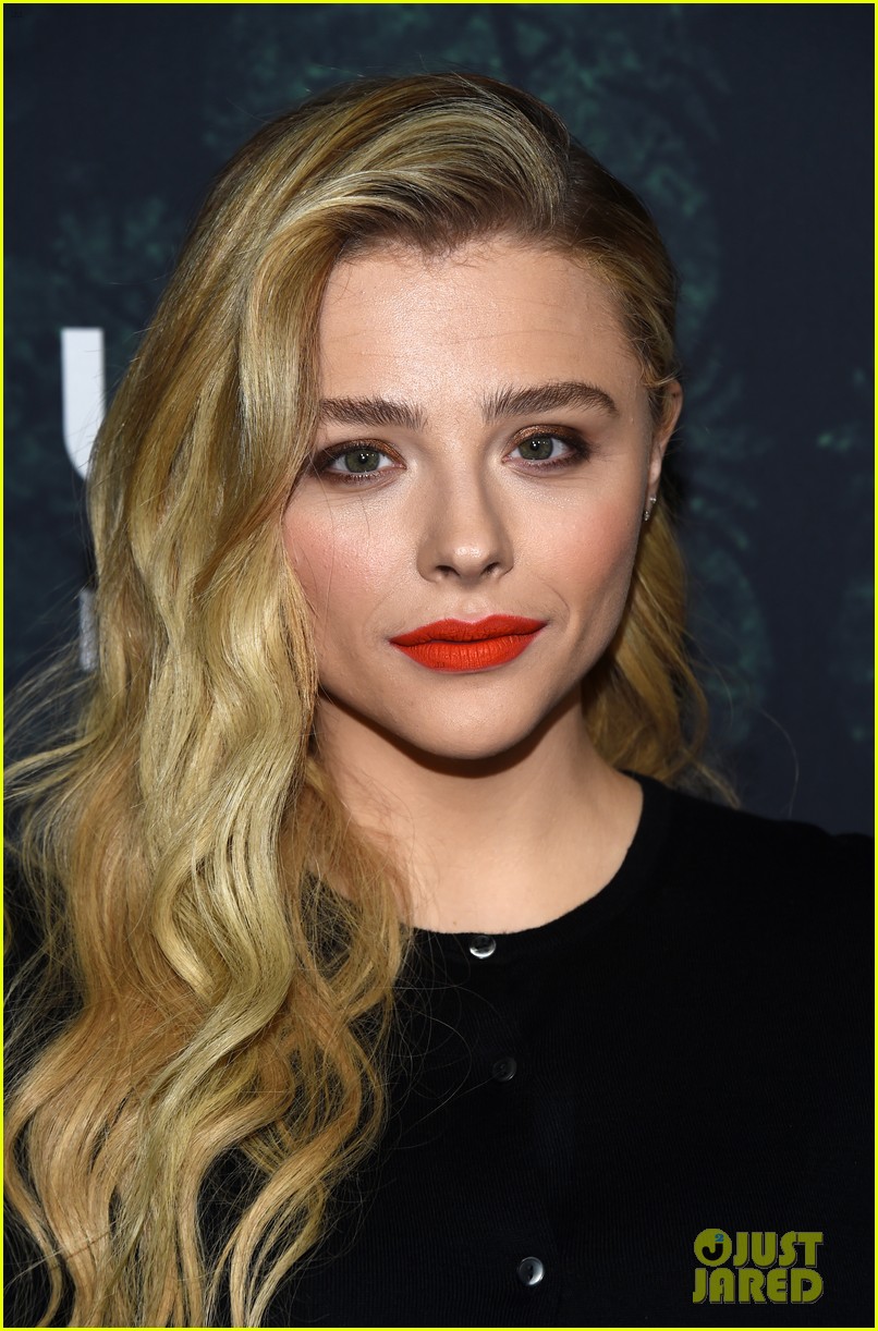 Chloe Moretz Steps Out for 'Greta' Premiere | Photo 1219316 - Photo