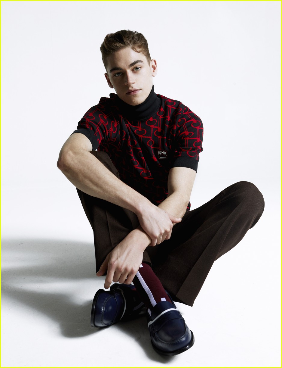 hero fiennes tiffin wonderland 01