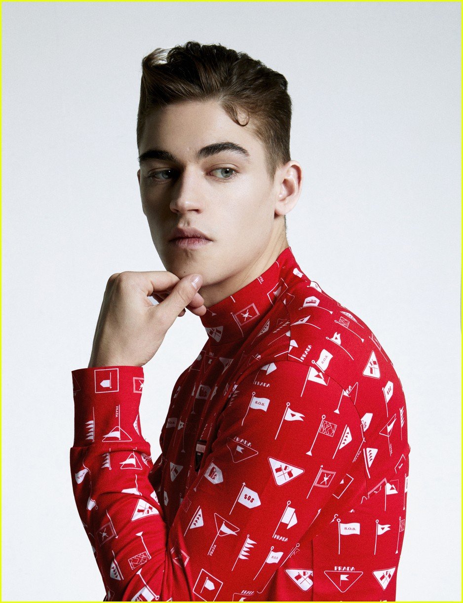 Hero Fiennes-Tiffin Admits His Sudden Fame Has Been 'A Bit Overwhelming' hero fiennes tiffin wonderland 06