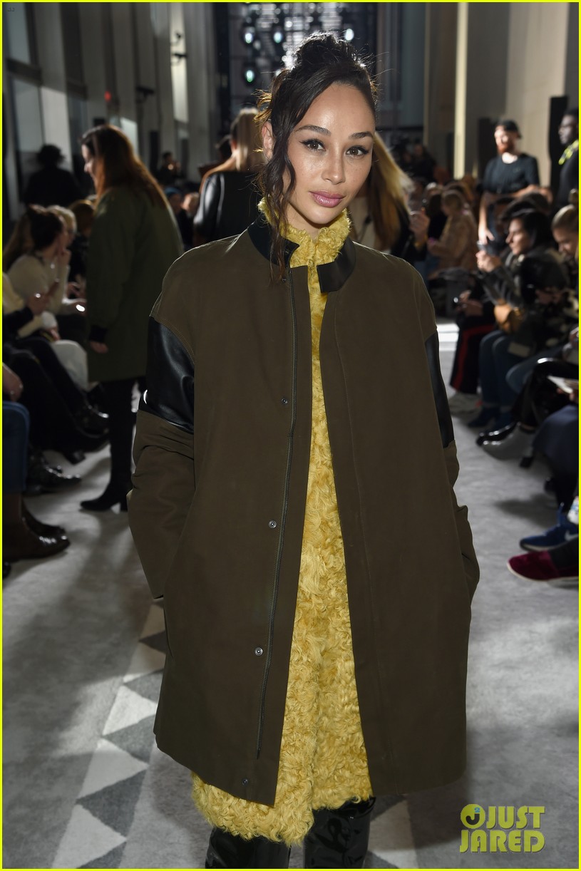 longchamp nyfw show 24