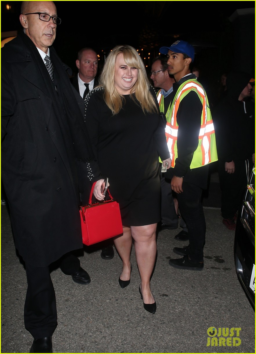 liam hemsworth rebel wilson wme pre oscars party 08