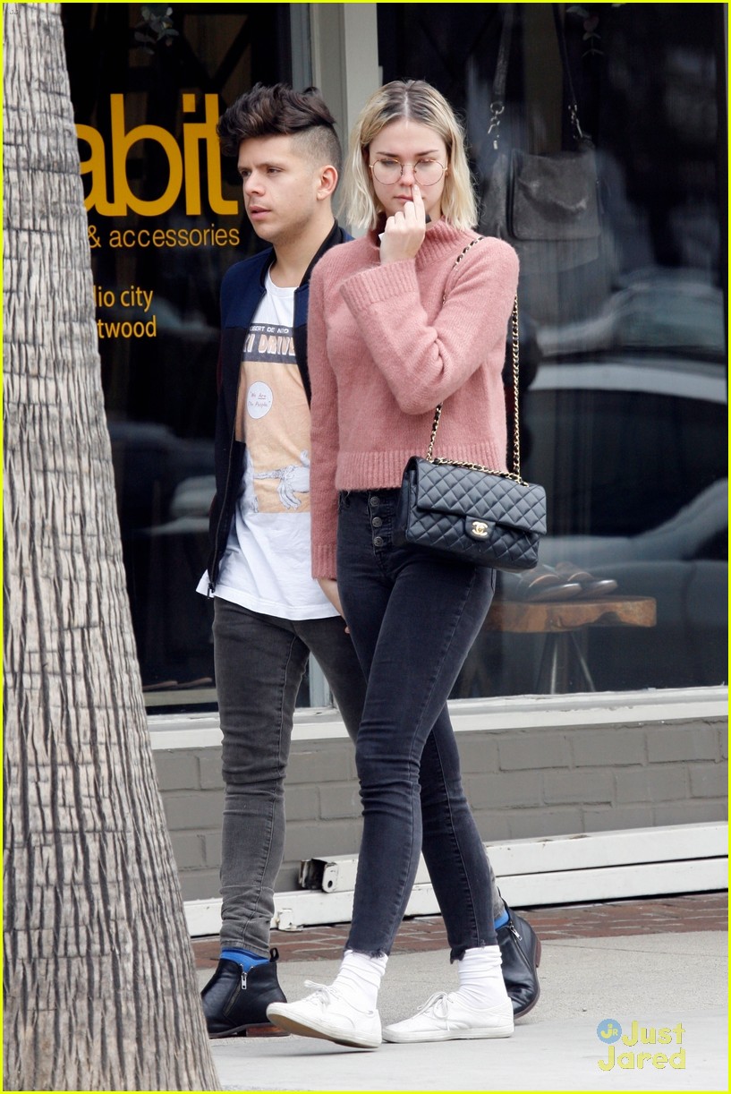 Maia Mitchell Rudy Mancuso Hold Hands While Heading To A Lunch Date Photo Photo