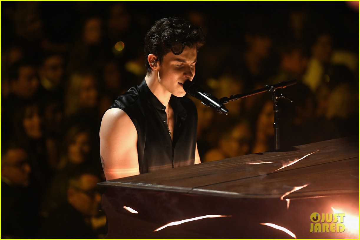 Full Sized Photo of shawn mendes bares biceps grammys performance miley ...