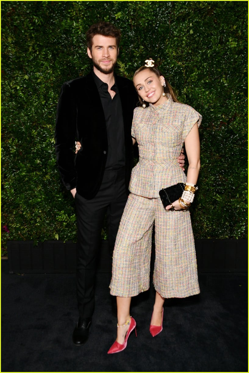 Liam Hemsworth, Miley Cyrus & Kristen Stewart Look Chic at Chanel ...