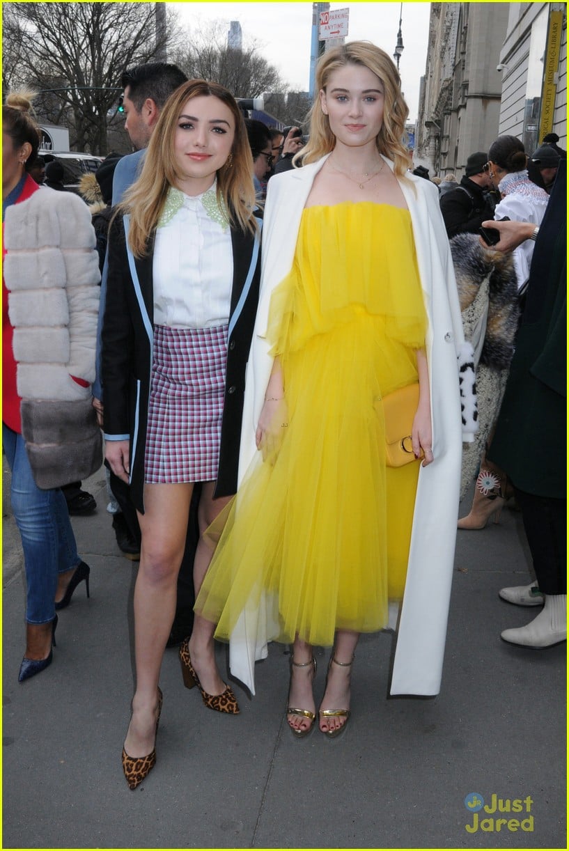 Peyton List Virginia Gardner Turn Heads At Carolina Herrera Fashion Show In Nyc Photo 19 New York Fashion Week Winter Peyton List Virginia Gardner Pictures Just Jared Jr