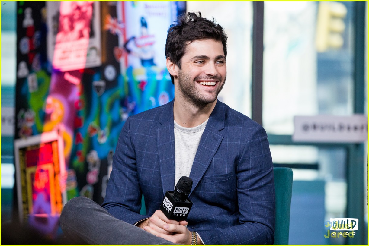 Emeraude Toubia, Katherine McNamara, Matthew Daddario & Harry Shum Jr