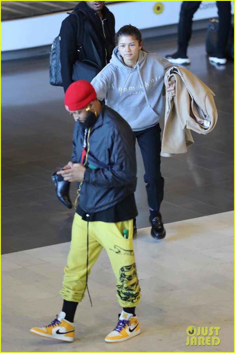 Zendaya Surprises Odell Beckham, Jr. in Fun Pictures!: Photo 1219106, Odell Beckham Jr, Zendaya Pictures