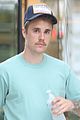 justin bieber kicks off his day with doctors appointment 05