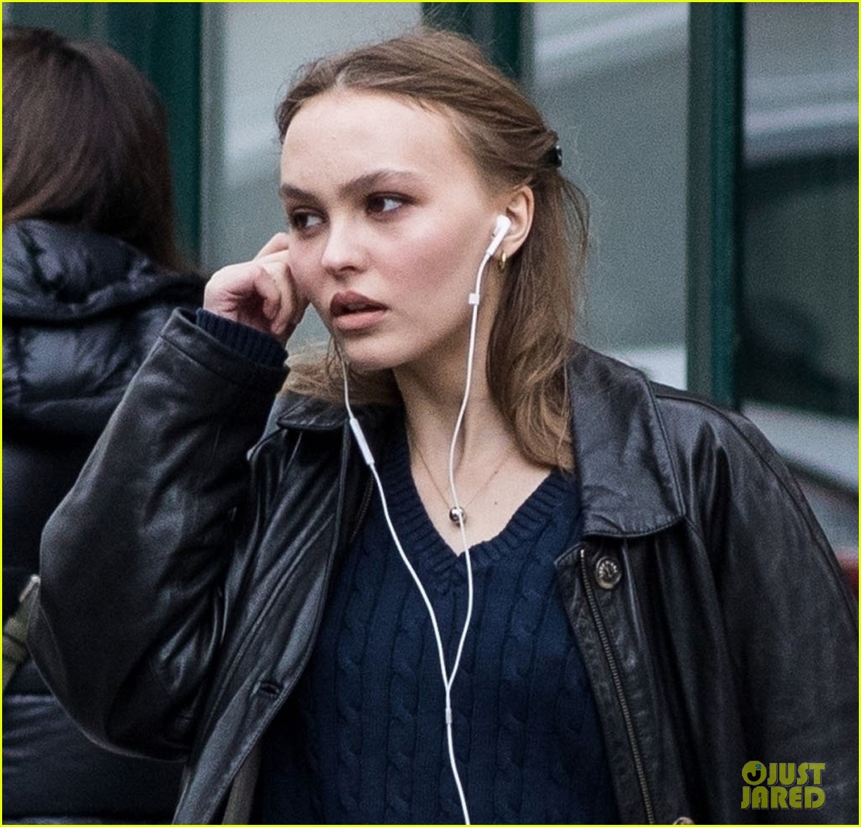 Lily-Rose Depp Heads Out in Paris After 'Dreamland' Movie News | Photo ...