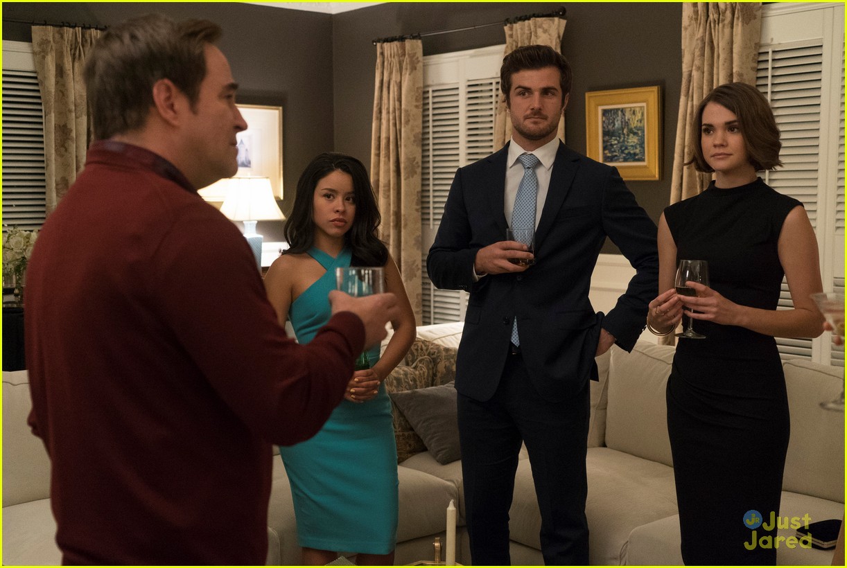 good trouble less than stills 03