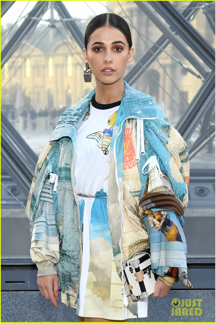 louis vuitton fashion show paris march 2019 22