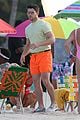 the jonas brothers throw huge beach party for music video in miami 14