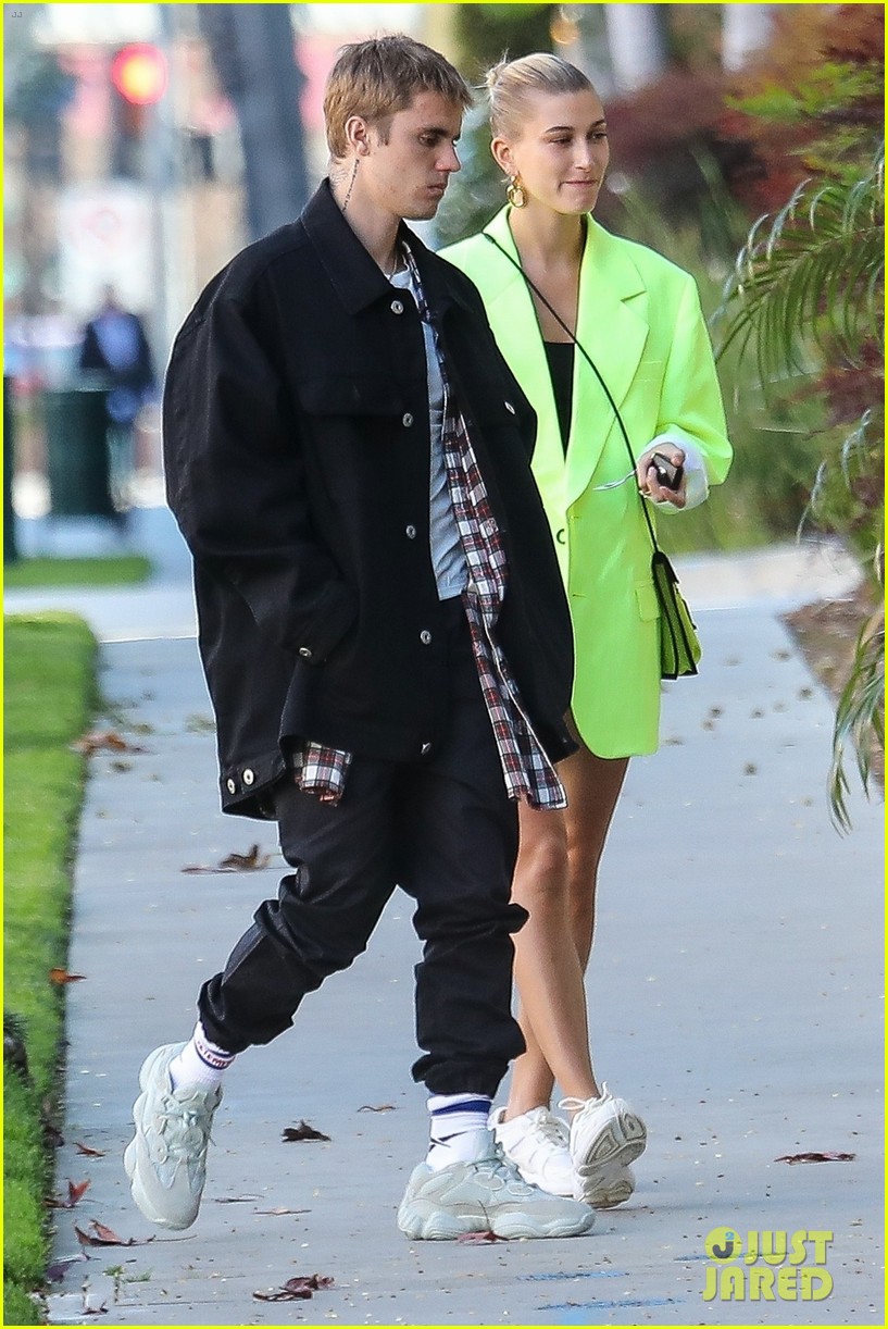 Justin & Hailey Bieber Step Out For Meeting in Matching Green Outfits:  Photo 1305231, Hailey Bieber, Justin Bieber Pictures