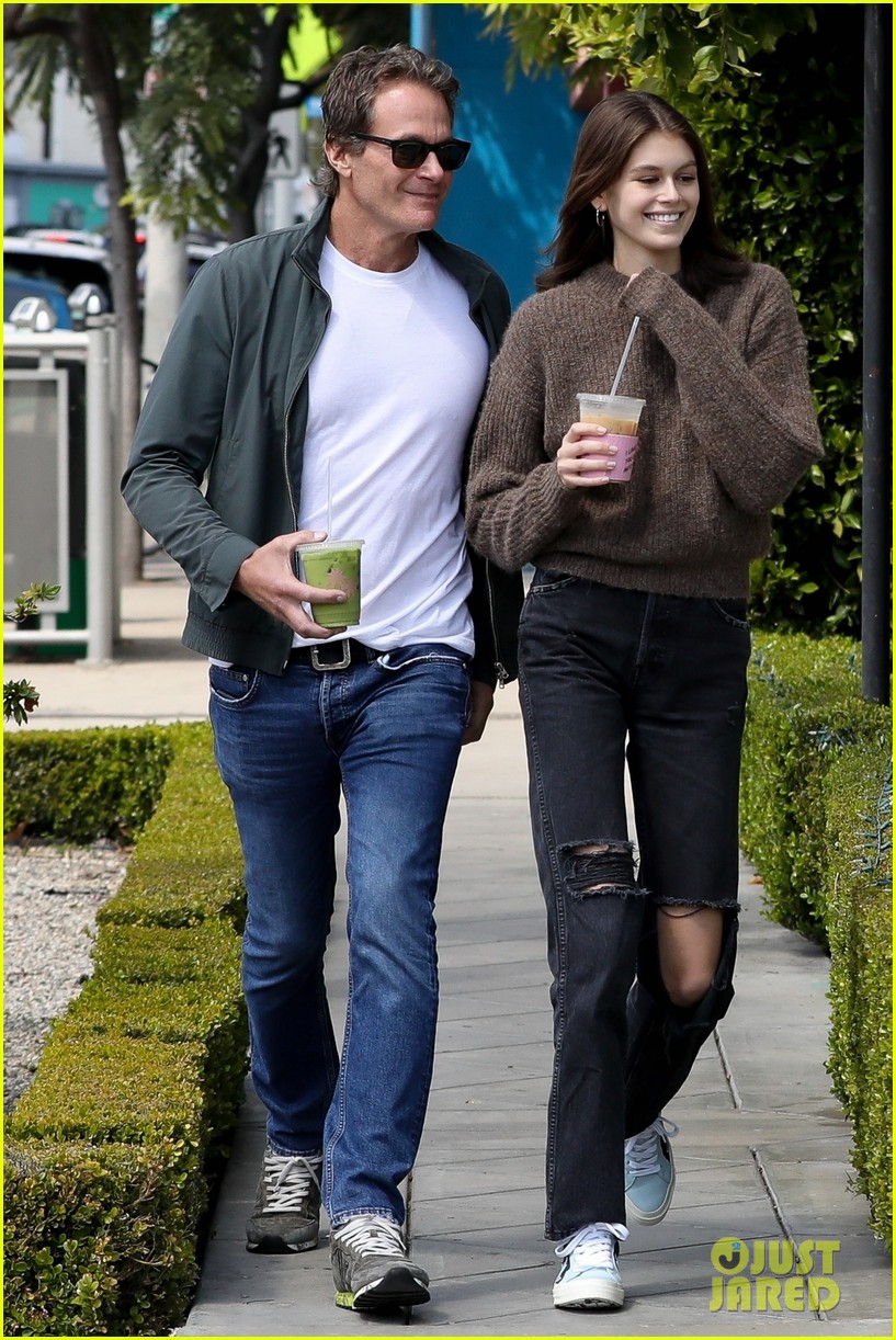 Kaia Gerber Goes Out for Matcha Date with Dad Rande | Photo 1224120 ...