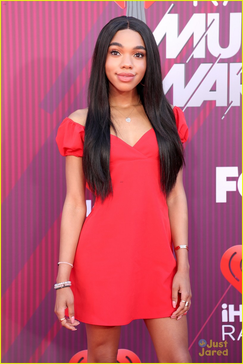 Nia Sioux & Witney Carson Step Out in Style For iHeartRadio Awards 2019