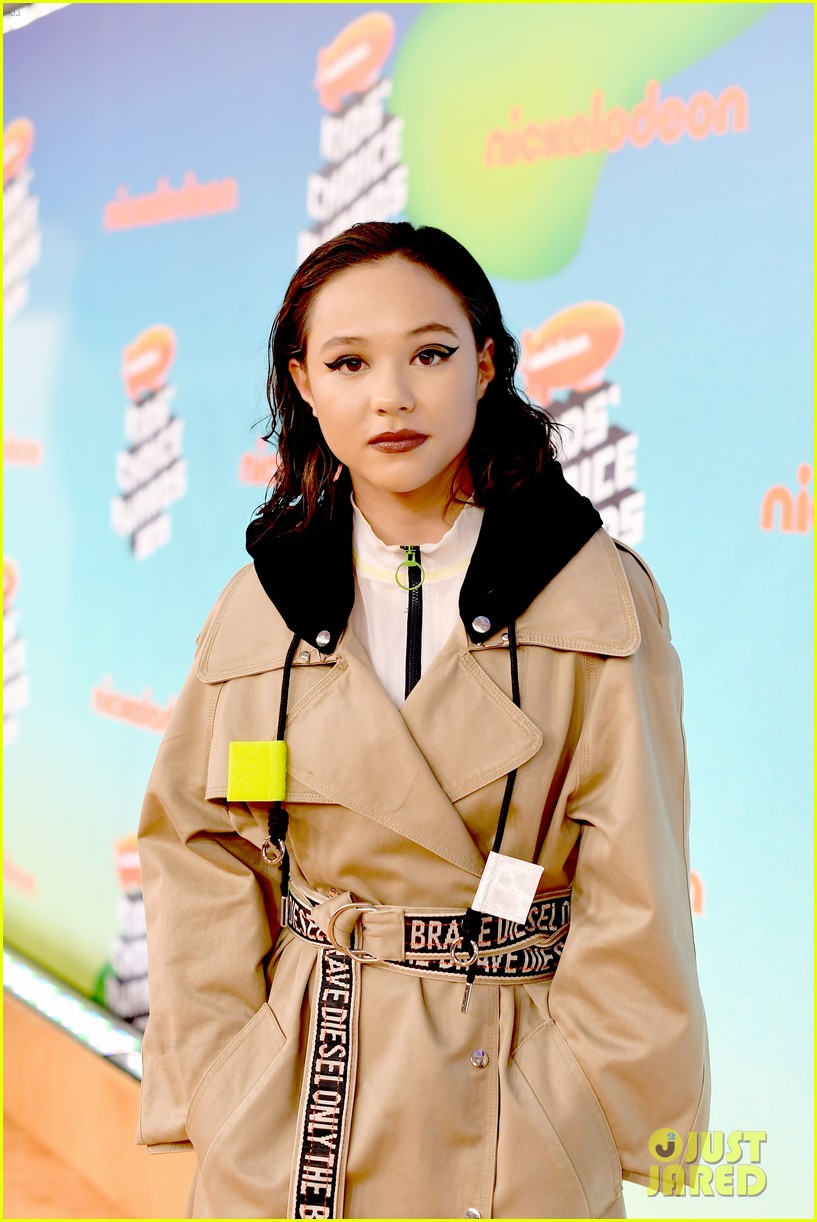 asia monet ray madisyn shipman breanna yde light up kcas carpet 05