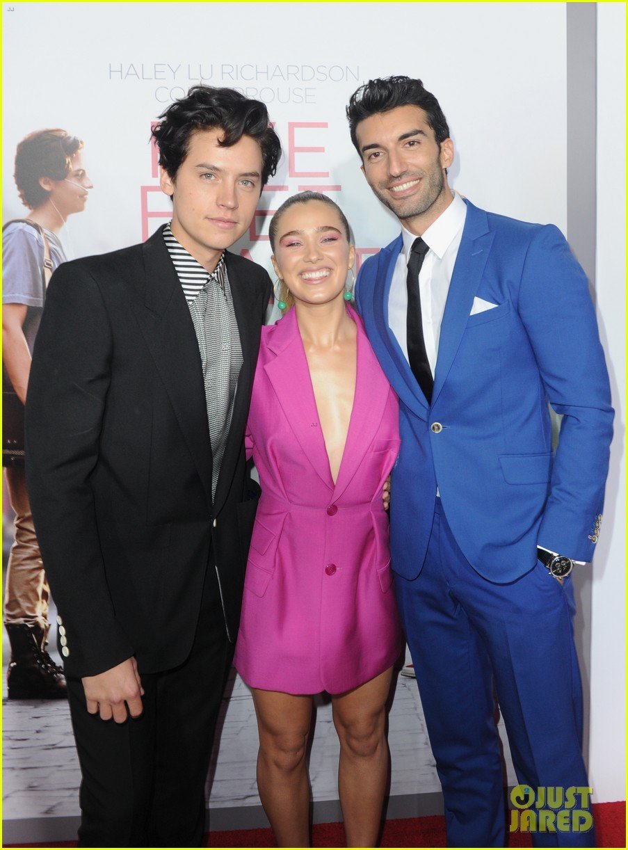 Justin Baldoni Gets Gina Rodriguez's Support at 'Five Feet Apart