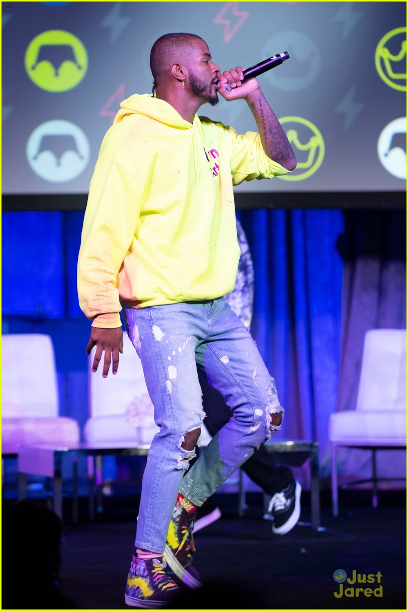 Sofia Carson & Trevor Jackson Perform at Freeform Summit 2019 - See The