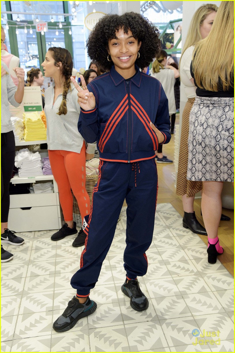 Yara Shahidi Supports Aly Raisman At Aerie Collection Launch Event Photo 1227444 Photo 7845